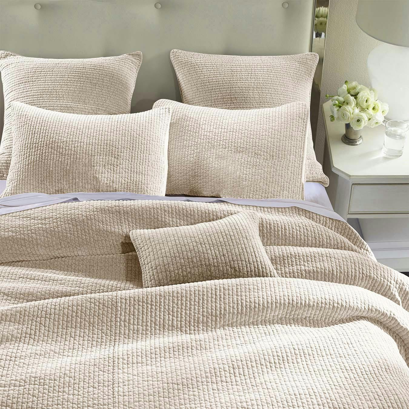 Lightweight quilt sets online